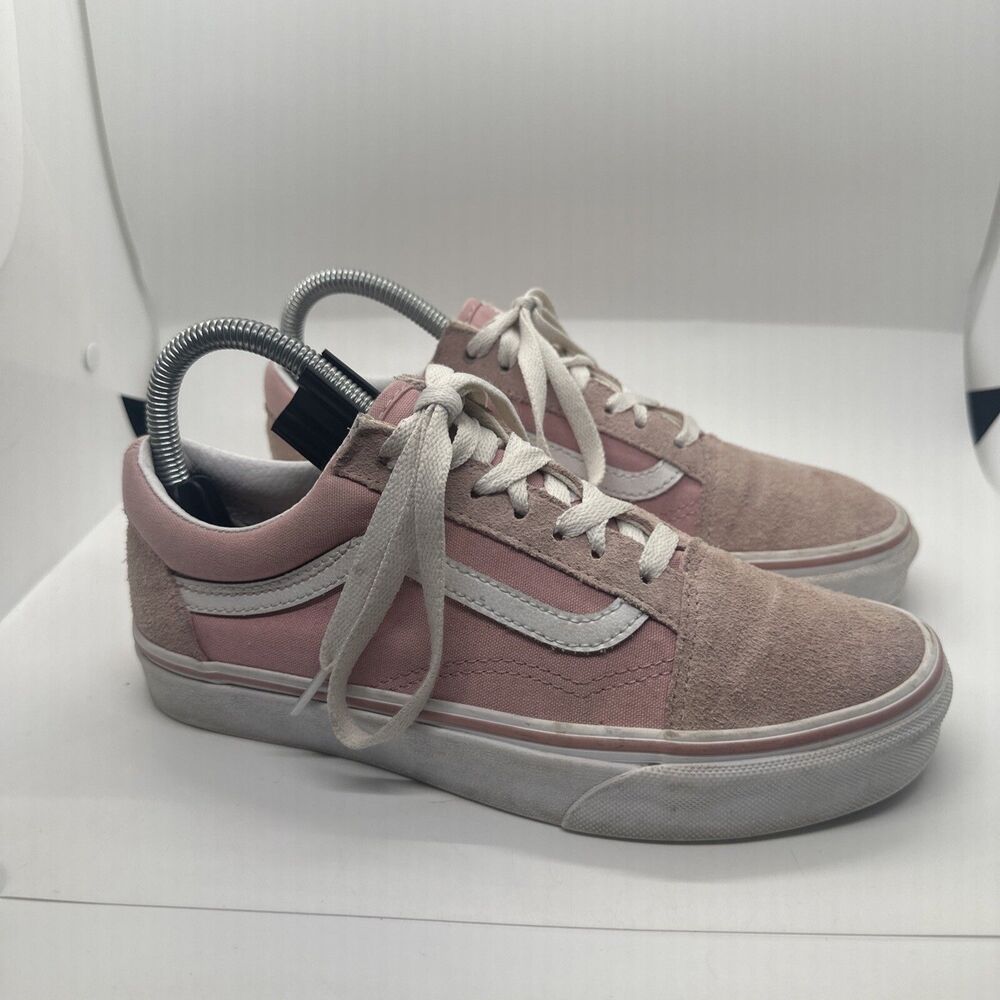 Vans Old Skool Women’s 7 Pink White Canvas Skate Sneakers
